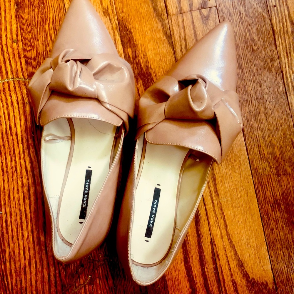 Zara Basic Nude Loafer with bow
